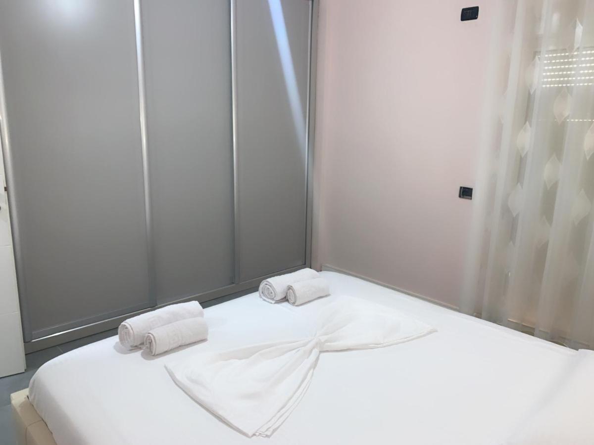 Apartament Dean Leilighet Vlorë Eksteriør bilde
