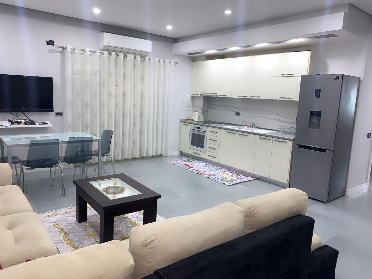 Apartament Dean Leilighet Vlorë Eksteriør bilde